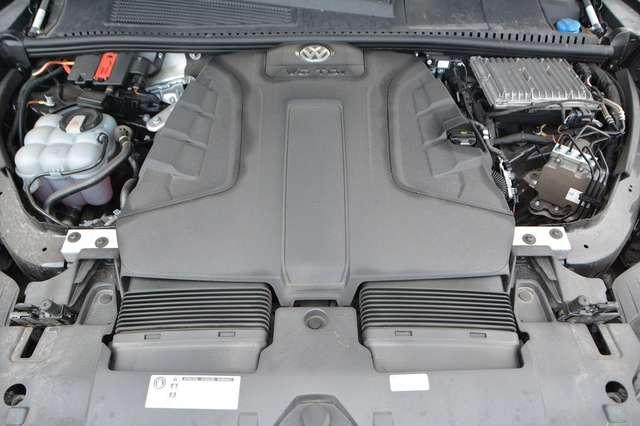 Volkswagen Touareg 3.0 V6 tdi Advanced 231cv tiptronic * optionals x 20.000 euro! *