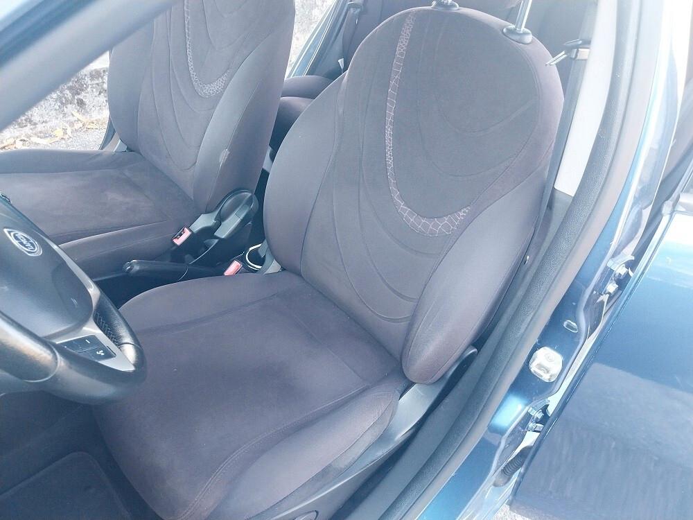 Lancia Ypsilon 1.0 FireFly 5 porte S&S Hybrid Alberta Ferretti