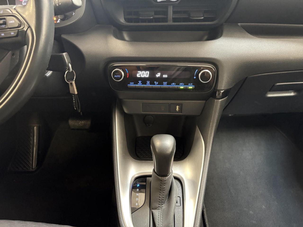 Toyota Yaris 1.5h Active