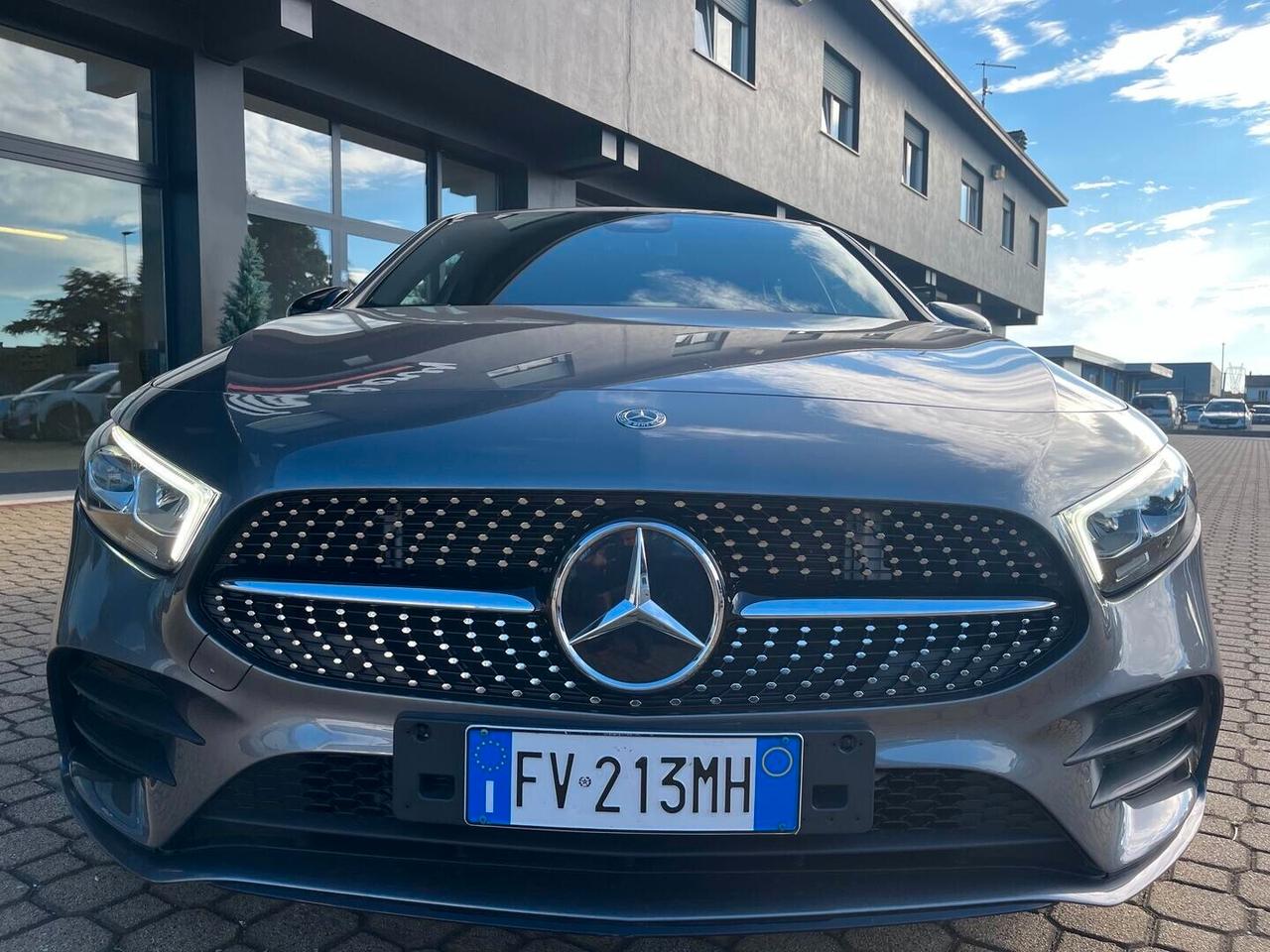 Mercedes-benz A 180 Automatic Premium AMG, UNCO PROPRIETARIO
