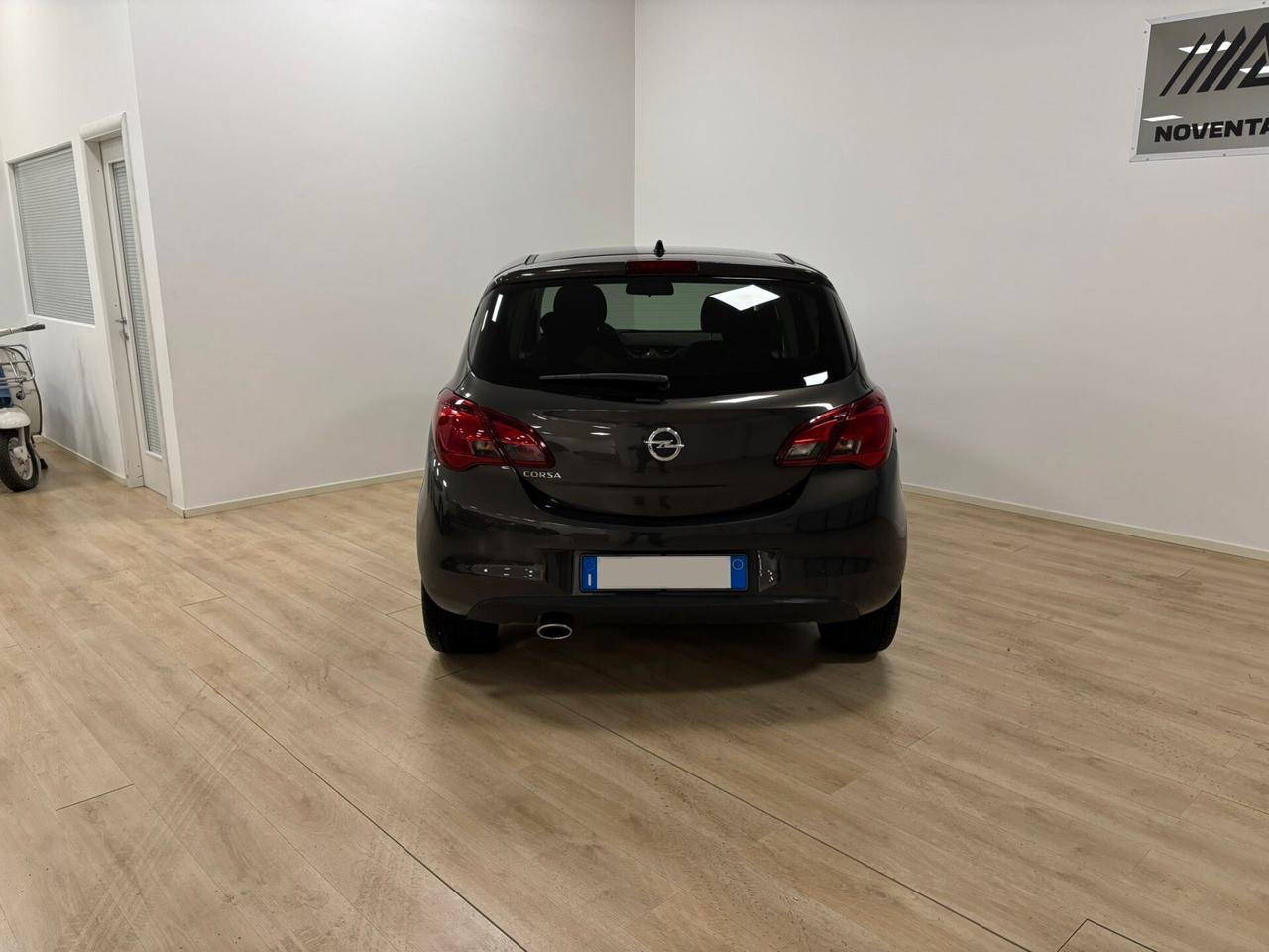 Opel Corsa 1.4 90CV Start&Stop aut. 5 porte 10.500 KM!!