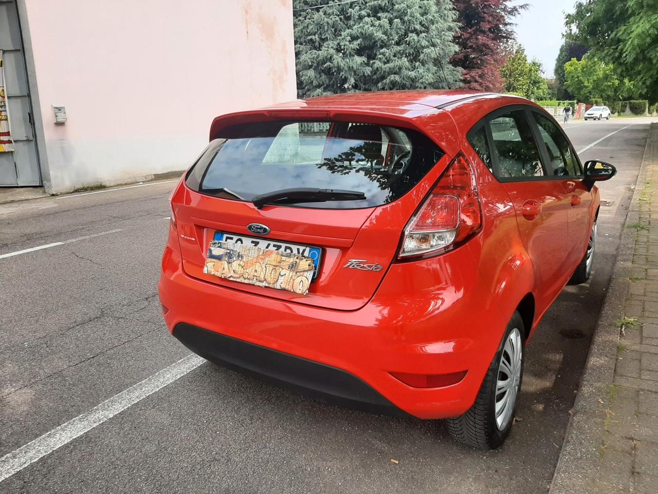 Ford Fiesta 1.4 5p. Bz.- GPL Titanium 5 porte A SOLI 6.999 EURO