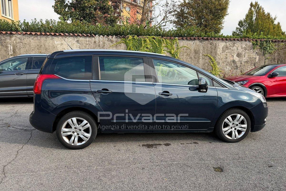 PEUGEOT 5008 1.6 HDi 115CV Allure