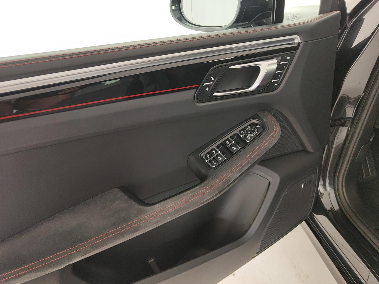 PORSCHE Macan 3.6 Turbo Performance 440cv pdk