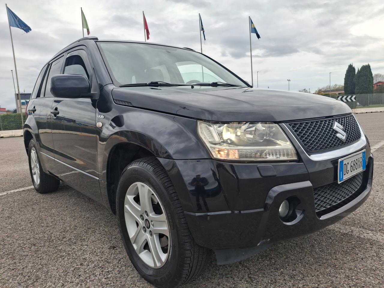Suzuki Grand Vitara 1.9 DDiS-5 Porte-Executive-Pelle-