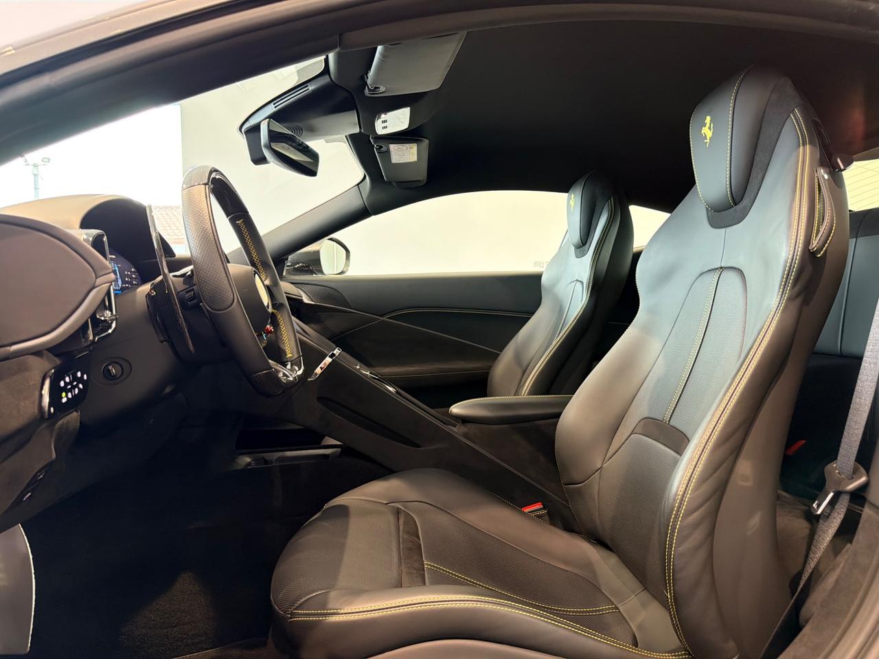 Ferrari Roma uni pro garanzia uff e service incluso 2030