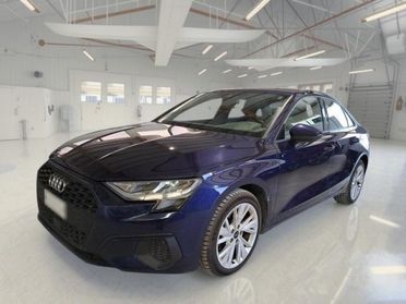 AUDI A3 Sedan 30 TFSI S tronic Business