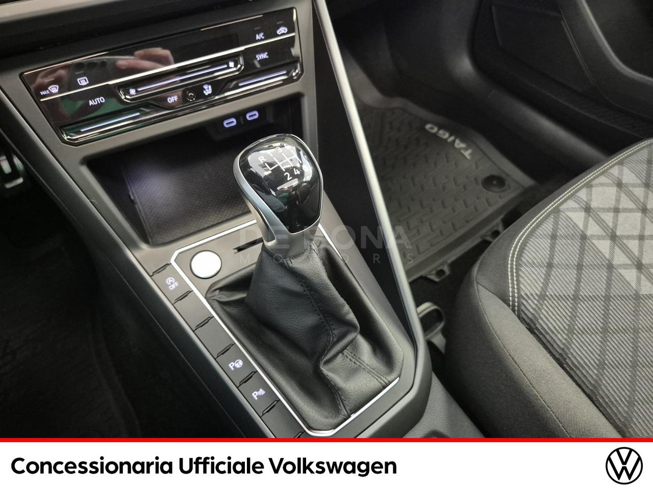 Volkswagen Taigo 1.0 tsi r-line 110cv