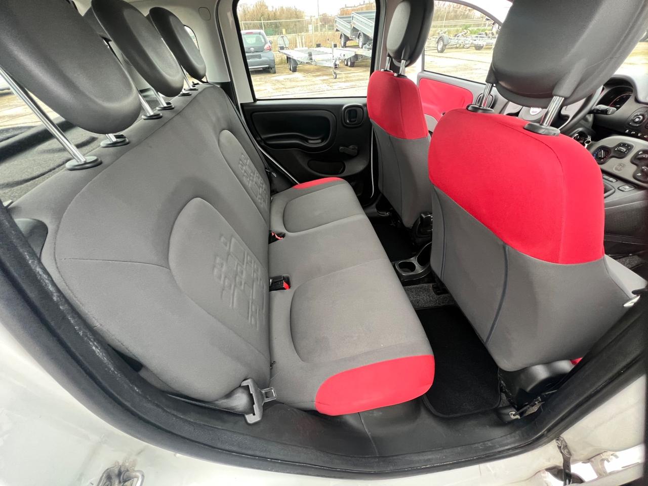 Fiat Panda 0.9 TwinAir Turbo Natural Power Lounge