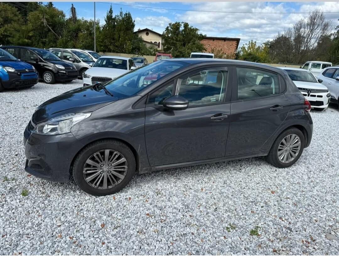 Peugeot 208 PureTech 82 5 porte Allure 40 mila km