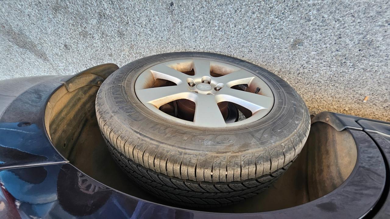 Hyundai Santa Fe 2.2 CRDi VGT Automatico 7 posti