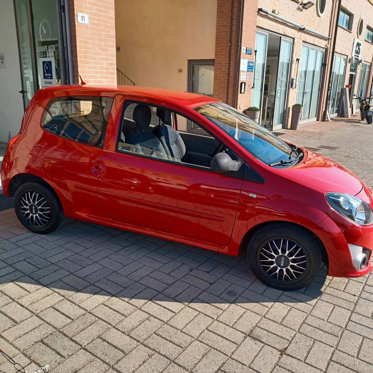 129.888KM PERFETTA TWINGO 1.2 NEOPATENTATI