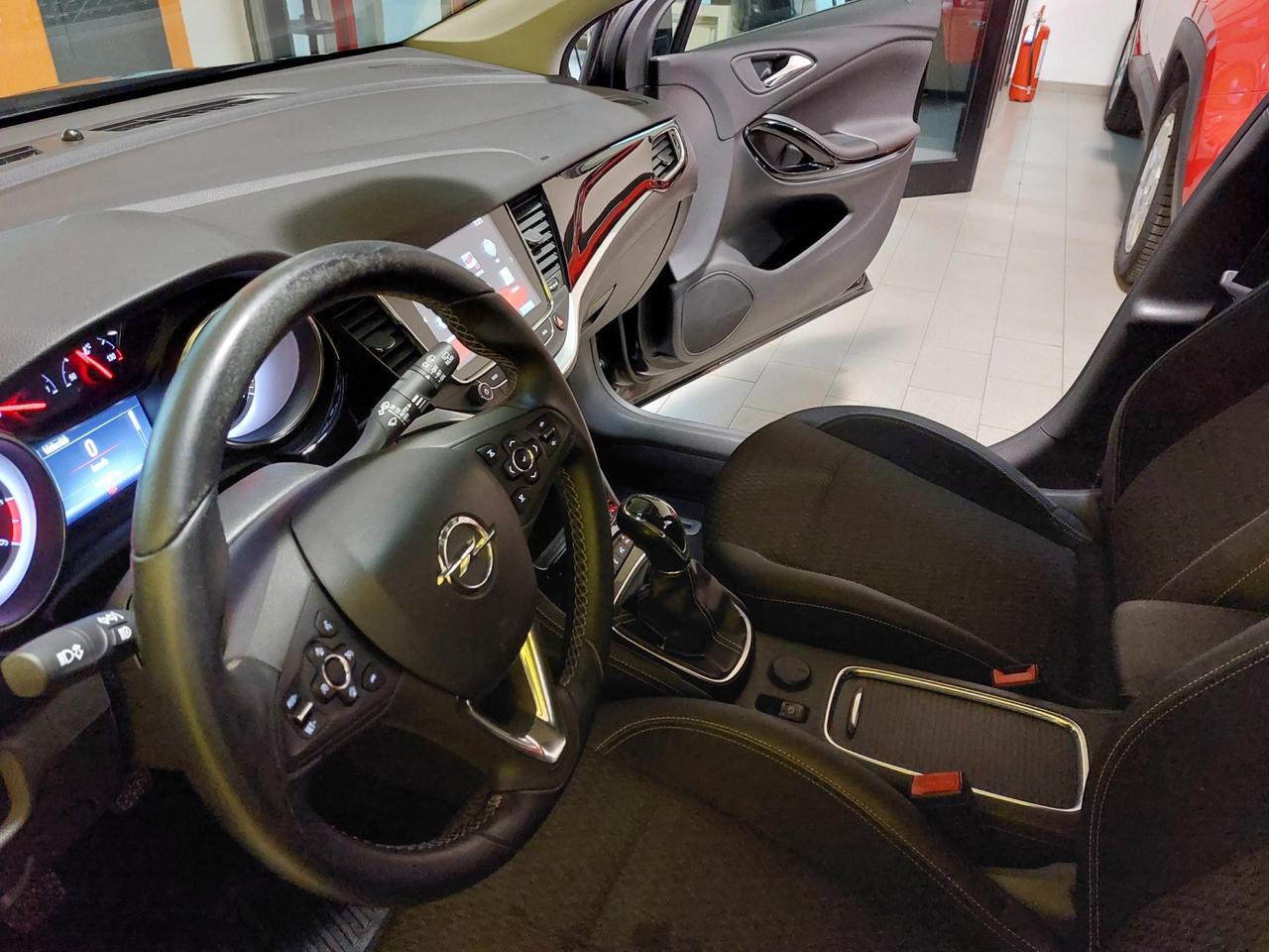 Opel Astra 5 Porte ASTRA 5P 1.6 CDTI INNOVATION 136CV