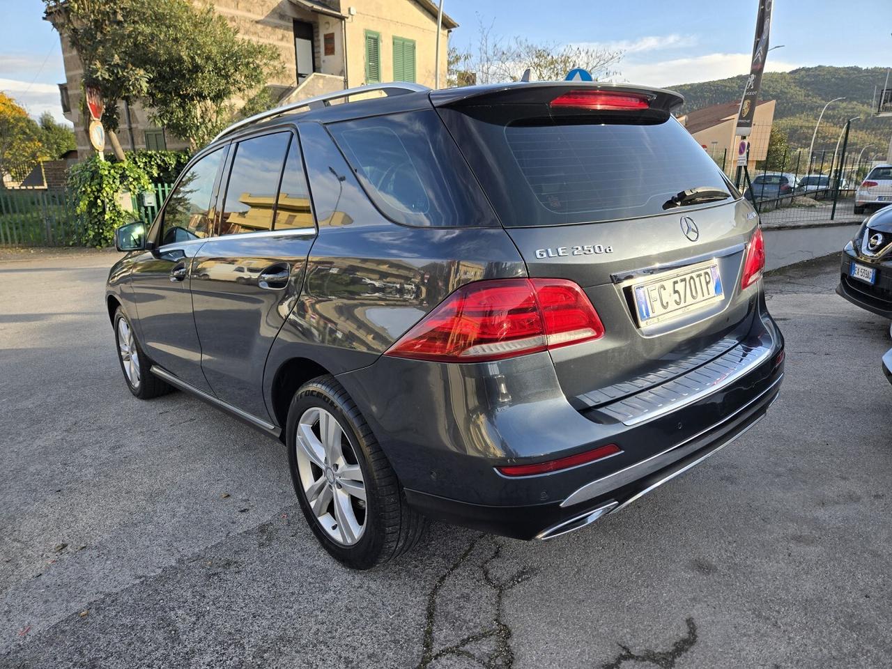 MERCEDES BENZ GLE 250D TETTO PELLE NAVI