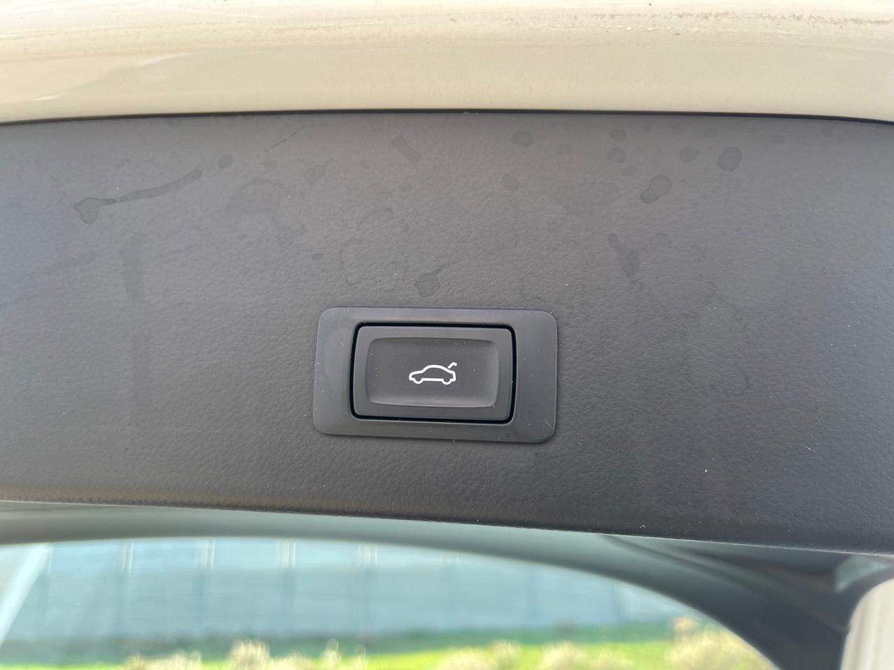 Audi A6 Avant 2.0 TDI ultra S tronic