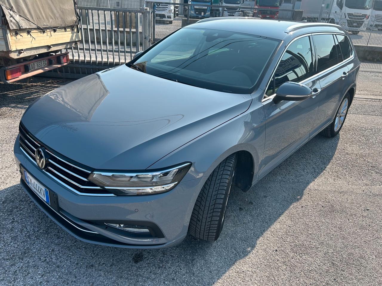 Volkswagen Passat Variant 2.0 TDI SCR 122 CV EVO DSG Business