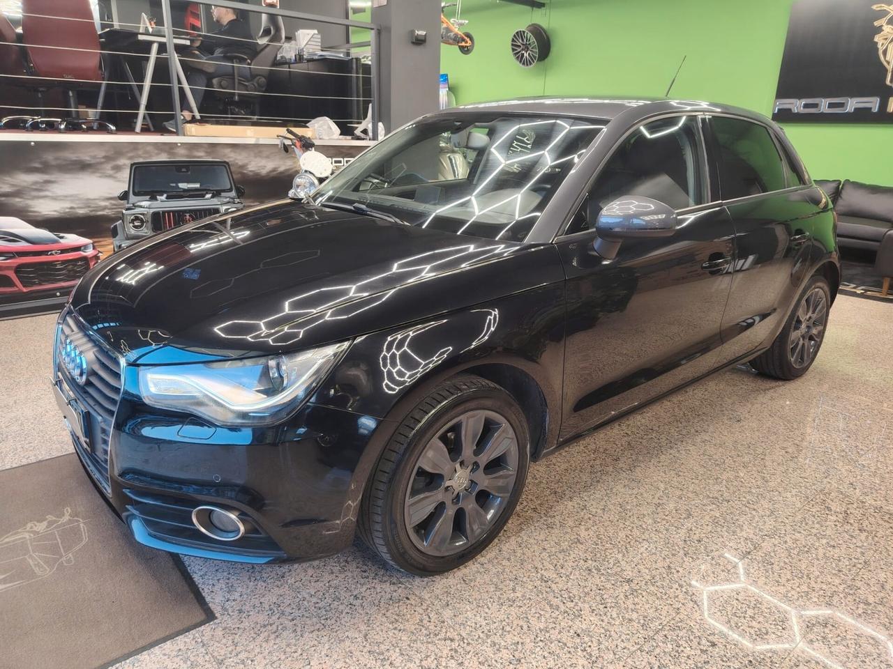 Audi A1 SPB 1.6 TDI S tronic Attraction
