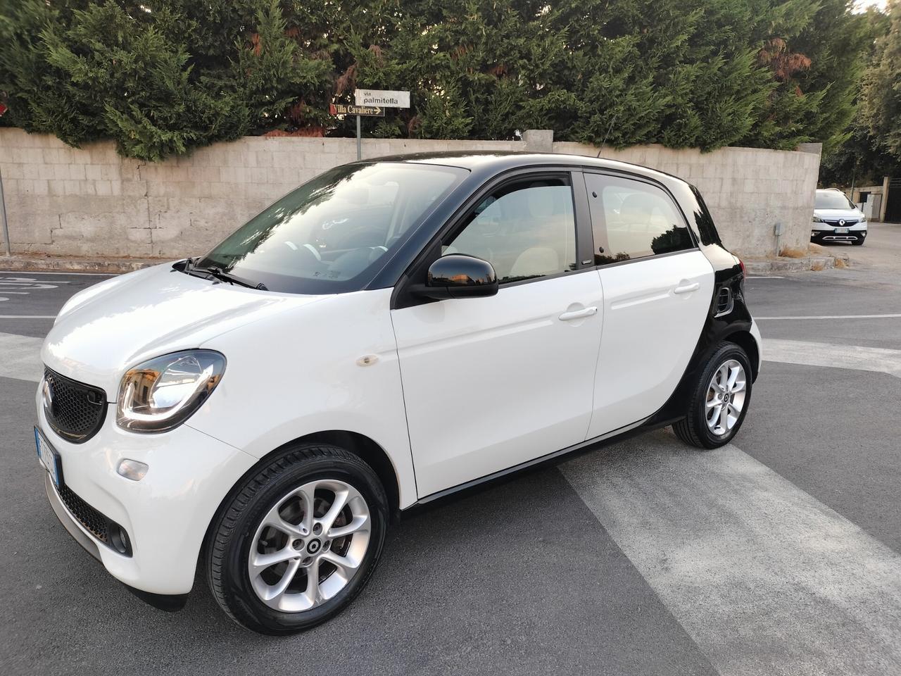 Smart ForFour 70 1.0 Passion 98.000km