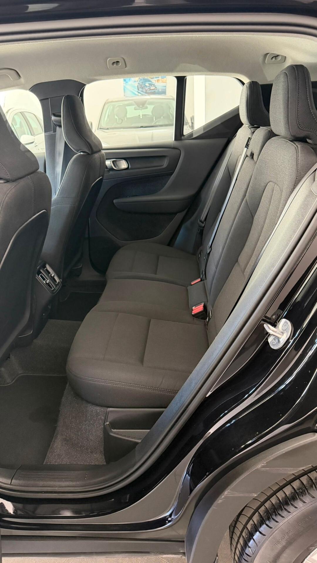 Volvo XC40 B3 automatico Core