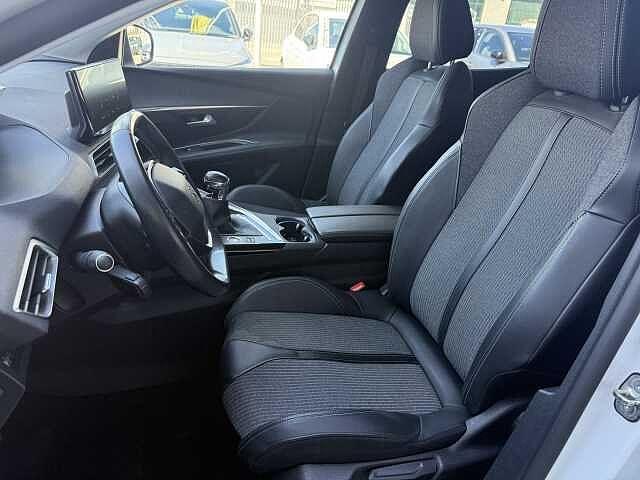 Peugeot 3008 1.2 PureTech 130 CV Allure Pack