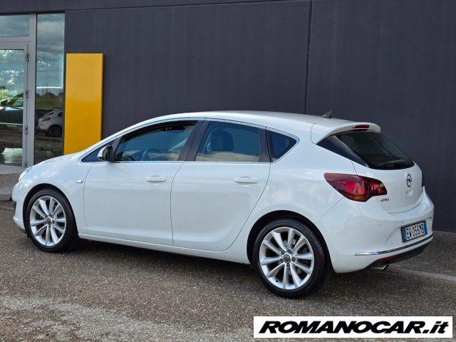 OPEL Astra 2.0 CDTI 165 AT6 Cosmo NAVY unipro