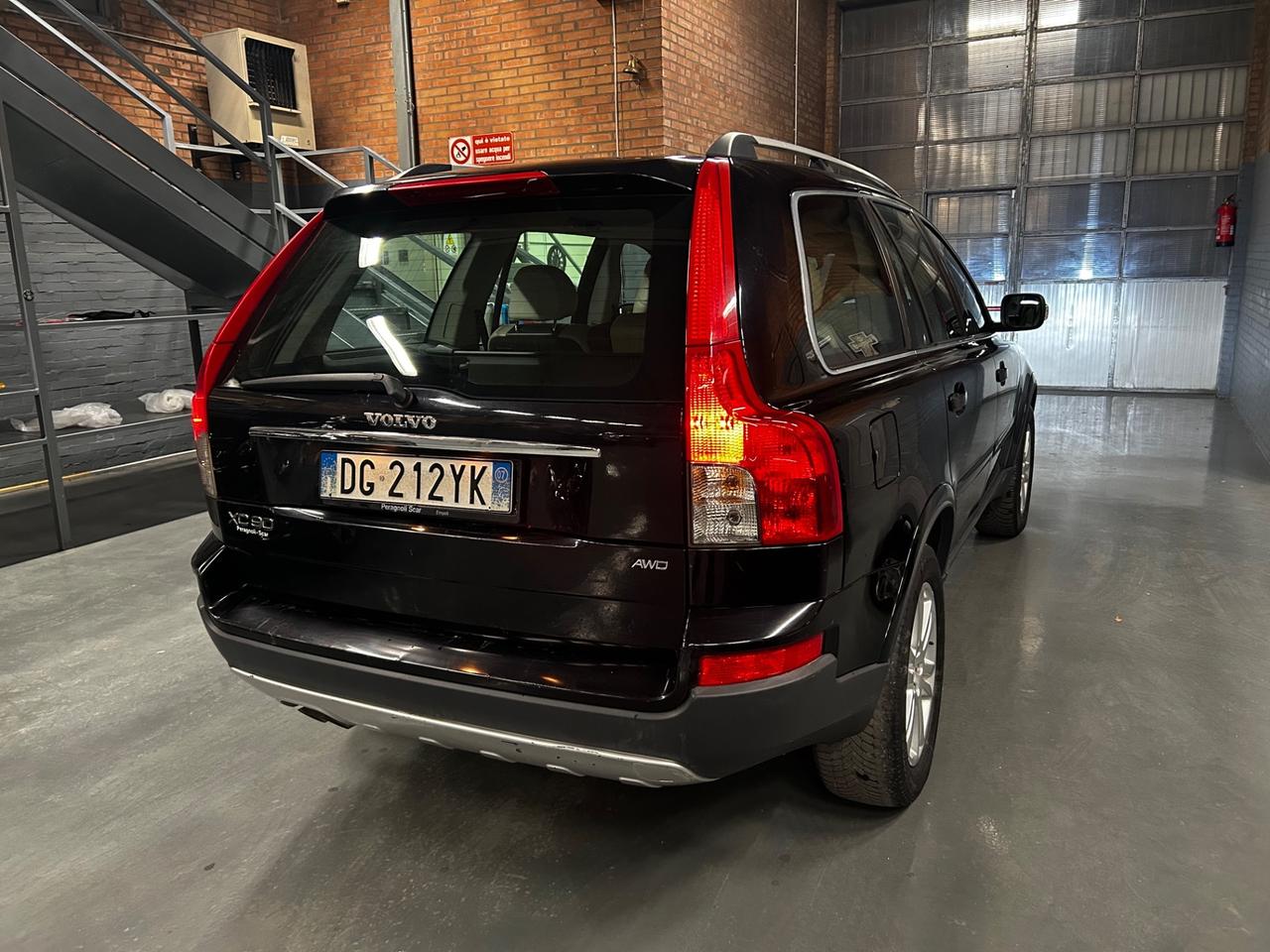 Volvo XC 90 XC90 2.4 D5 185 CV aut. AWD Executive