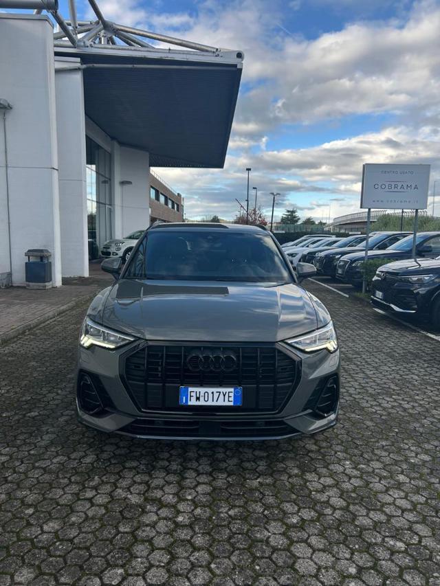AUDI Q3 35 TDI S tronic S line edition