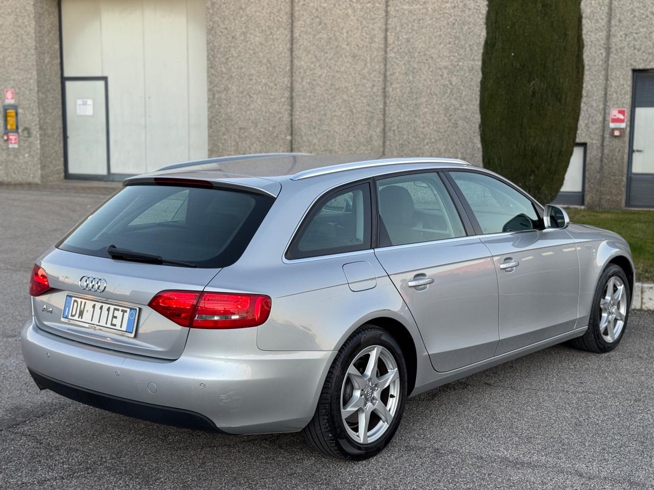 Audi A4 Avant 2.0 TDI 143CV Automatico