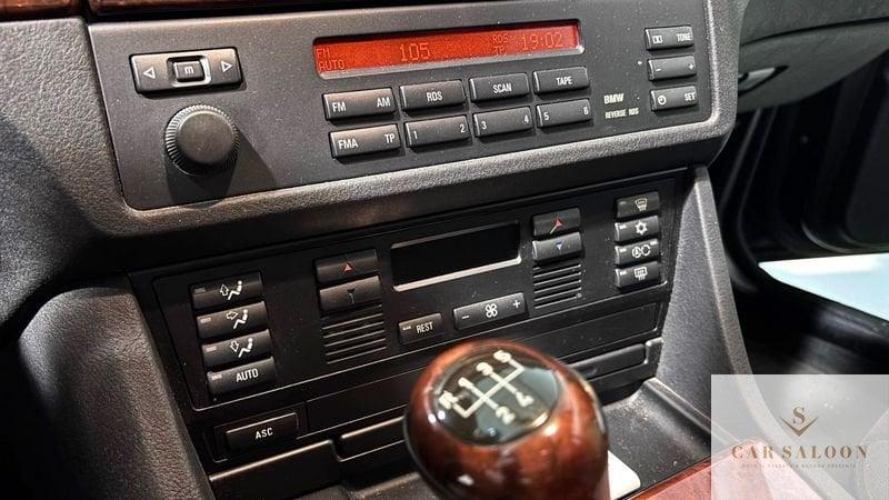 BMW Serie 5 520i 24V cat - CRS ASI - UNICO PROPRIETARIO - DA AMATORE