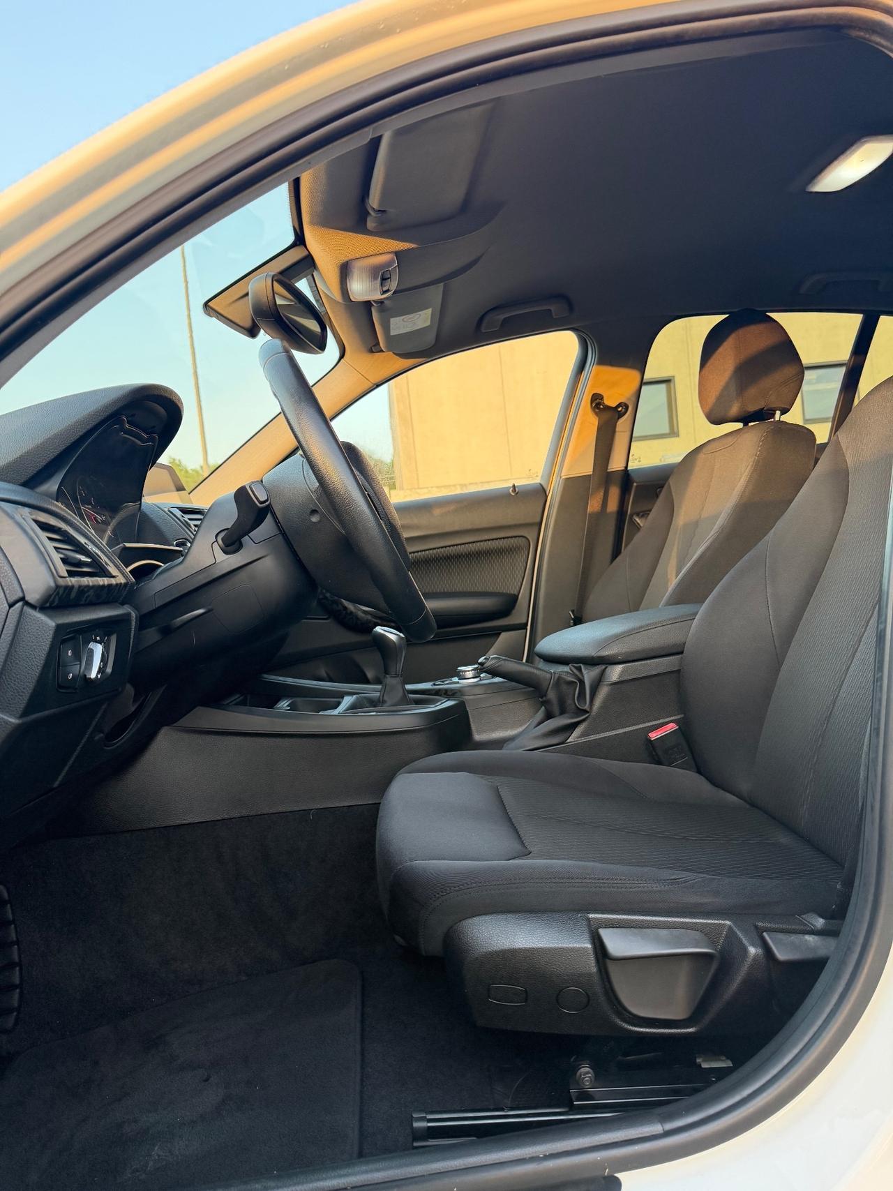 Bmw 116 116d 5p. Efficient Dynamics Unique