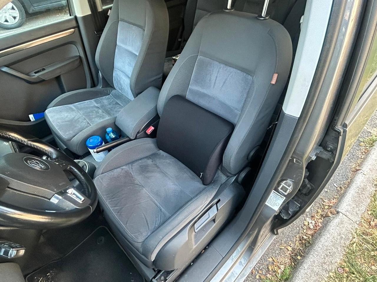 Volkswagen Touran 2.0 tdi Highline - ANCHE PER NEOPATENTATI
