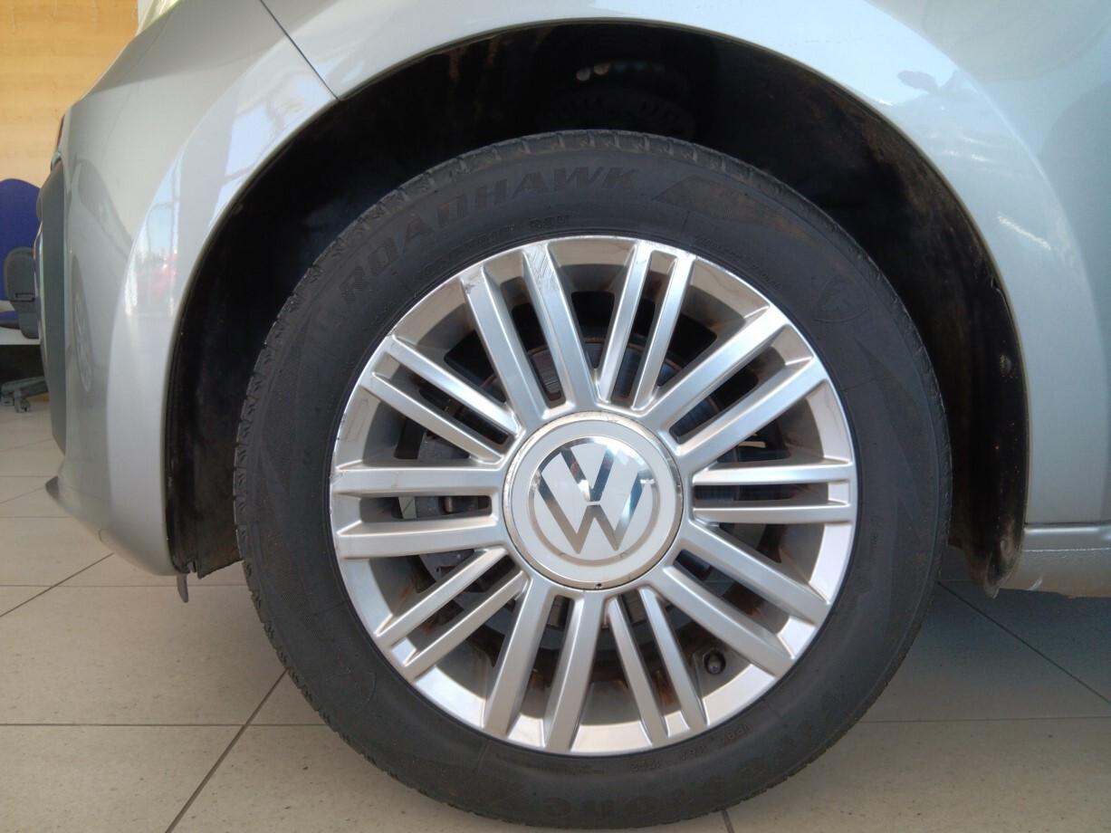 Volkswagen Up Evo 1.0 (65 cv)