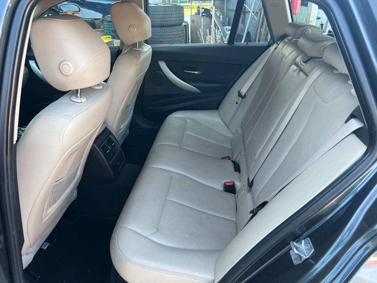 Bmw 320d Touring Luxury Molto bella possibile Finanziare