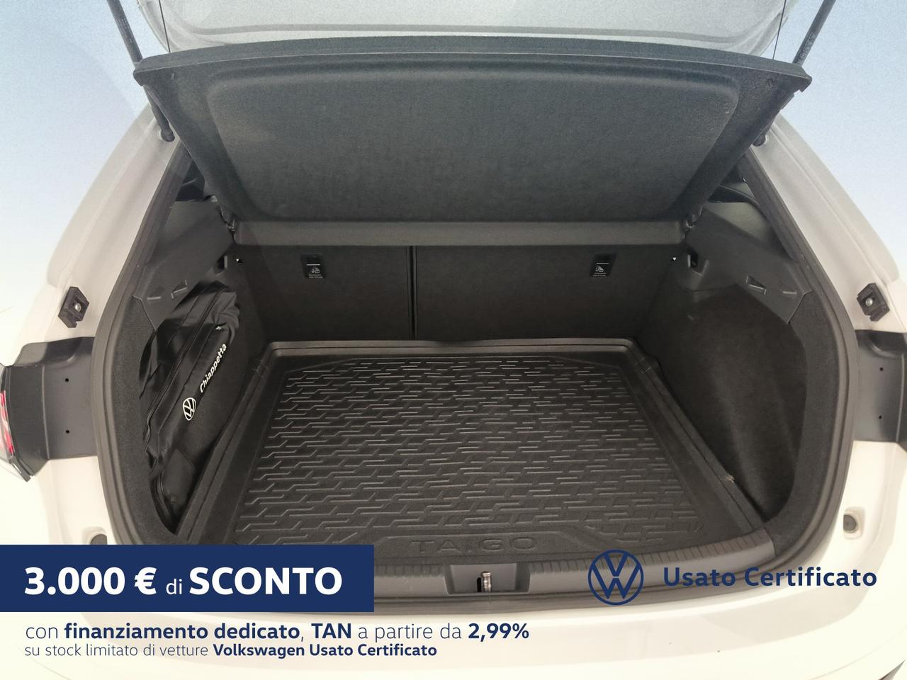 Volkswagen Taigo 1.0 tsi r-line 110cv