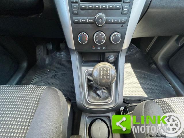 CHEVROLET Captiva .