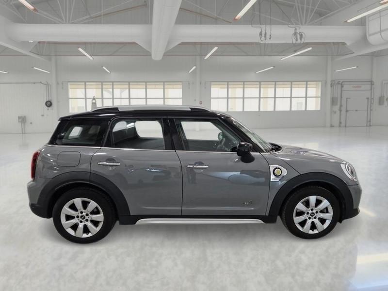 MINI COOPER SE COUNTRYMAN ALL4 Business autom.
