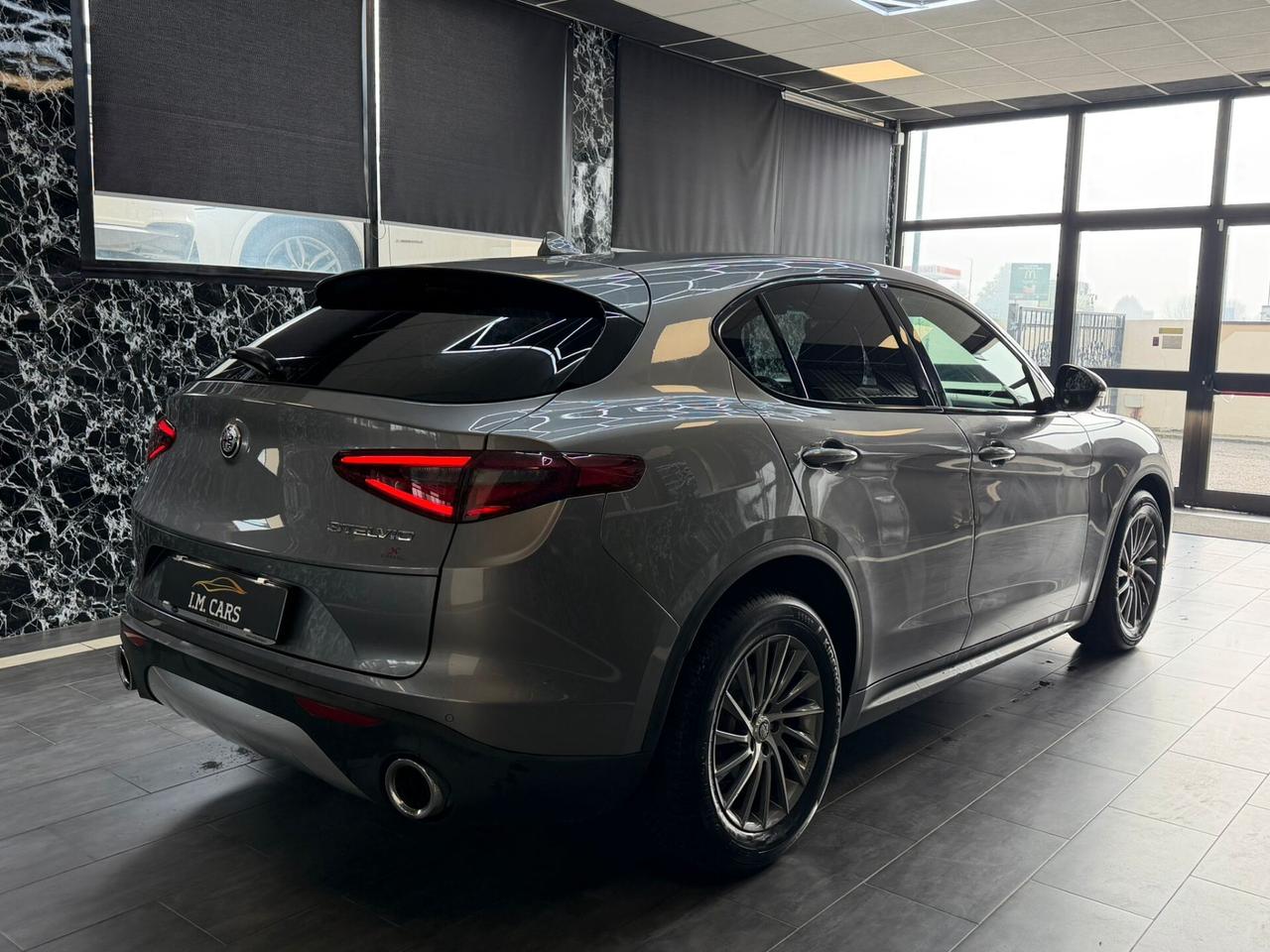 Alfa Romeo Stelvio 2.2 Turbodiesel 180 CV AT8 Q4 Executive