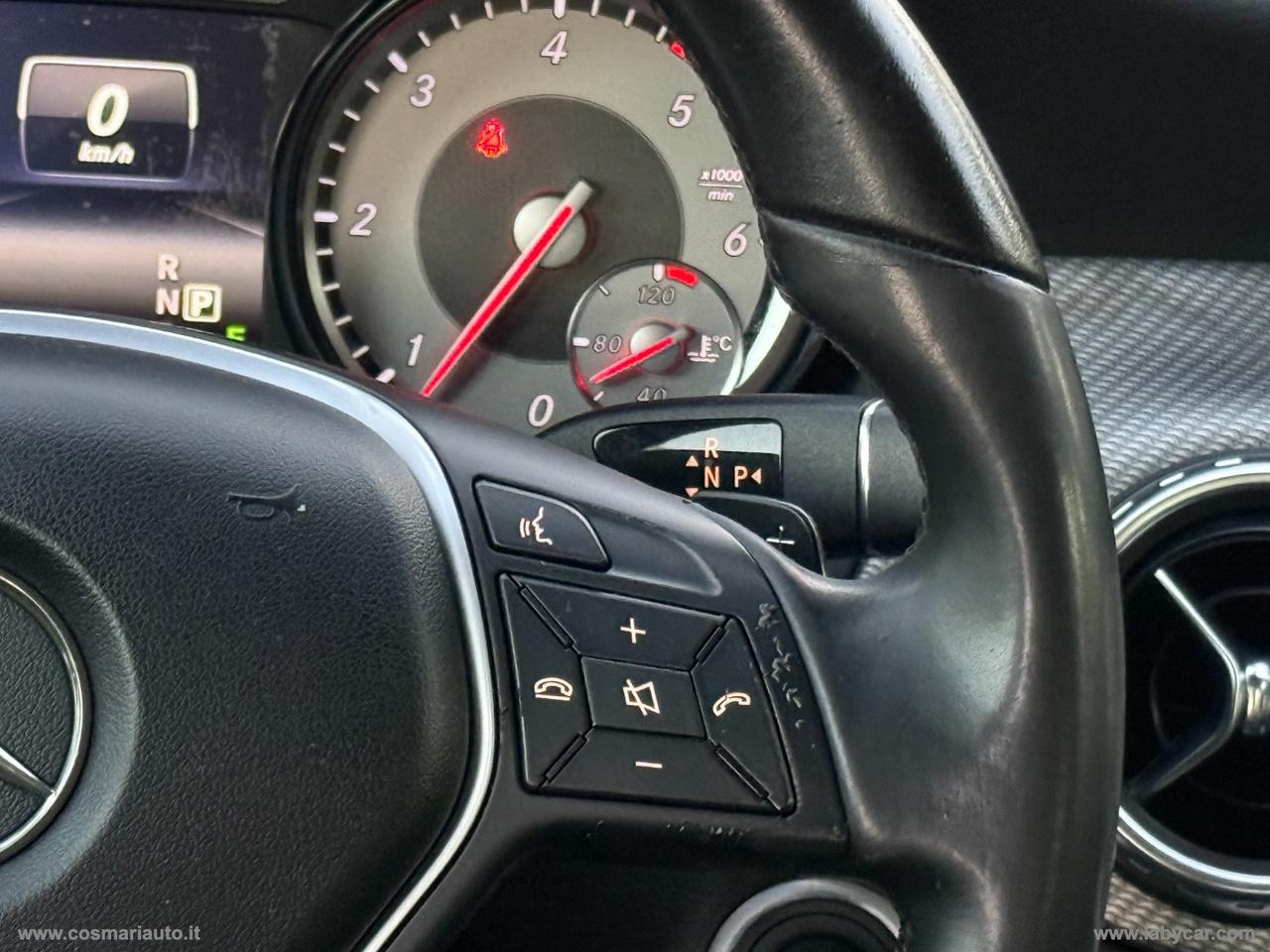 MERCEDES-BENZ GLA 200 CDI Automatic 4Matic Sport