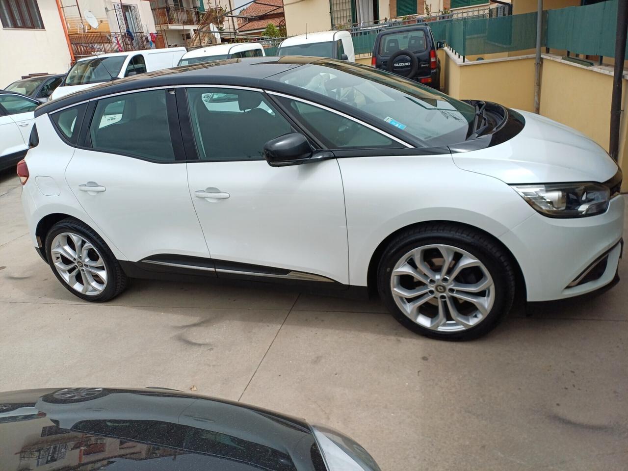 Renault Scenic Scénic dCi 8V 110 CV EDC Energy Intens