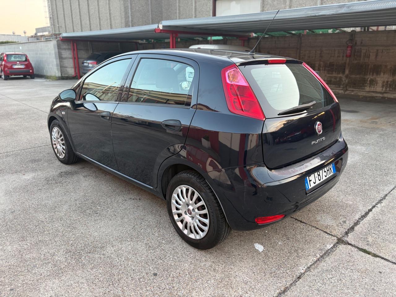 Fiat Punto 1.3 MJT II S&S 95 CV 5 porte Street