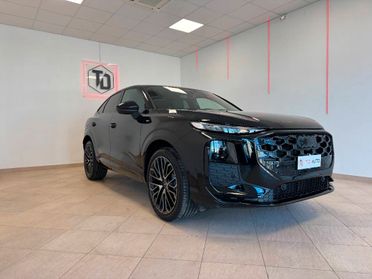 Audi Q3 Sportback Sportback TDI 150cv-S Line-Tetto-PRONTA CONSEGNA