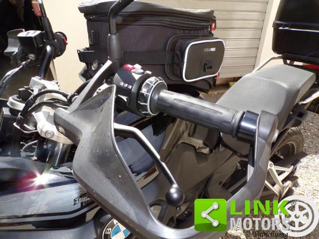 BMW F 750 GS Triple Black