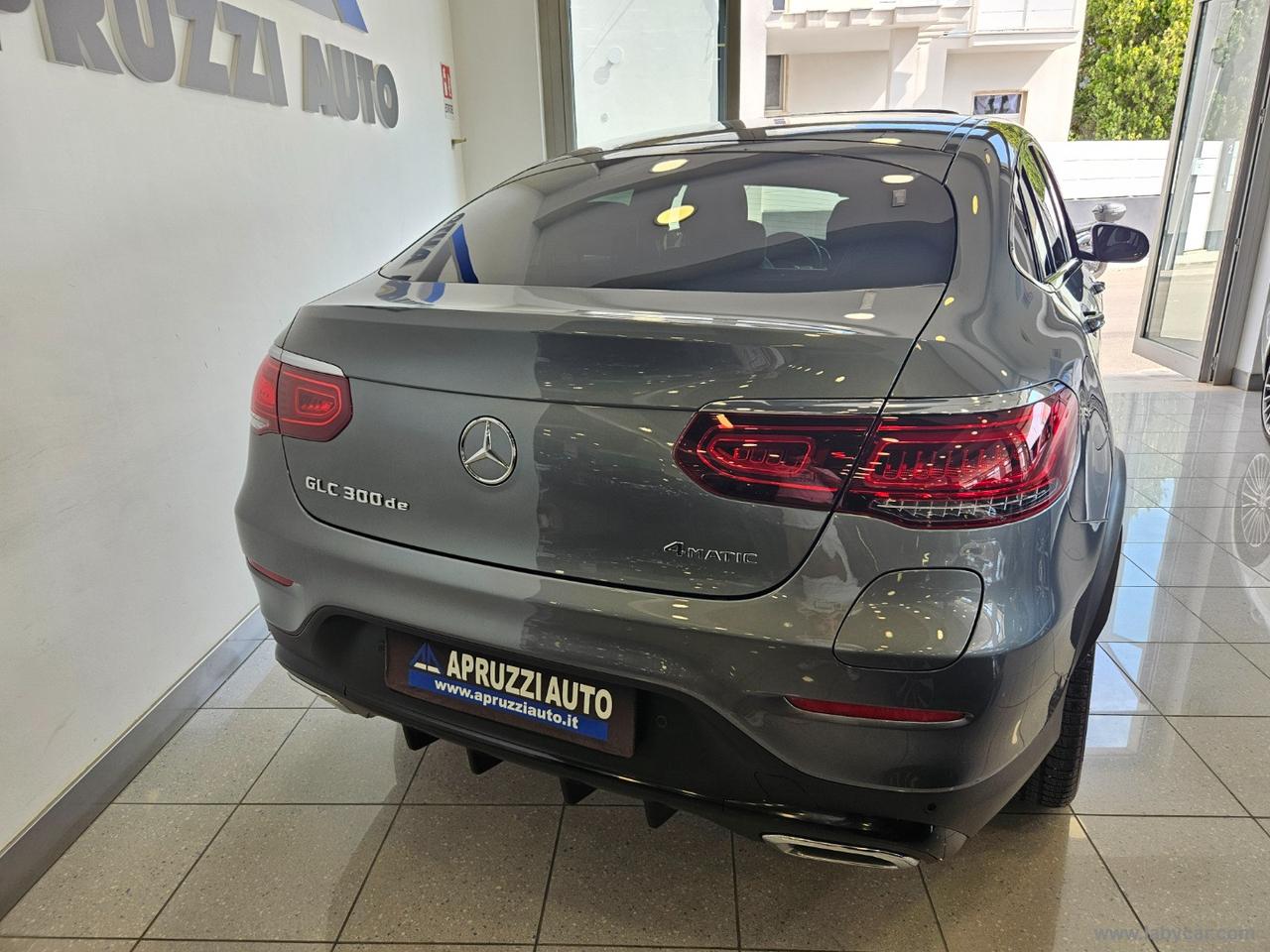 MERCEDES-BENZ GLC 300 de 4M Plug-in hybrid Coupé Prem.