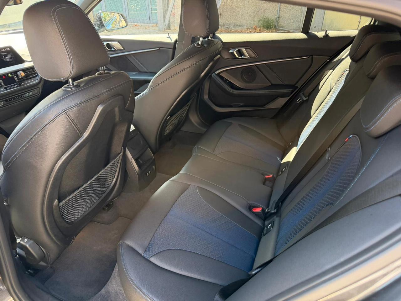 Bmw 120 120d 5p. Msport