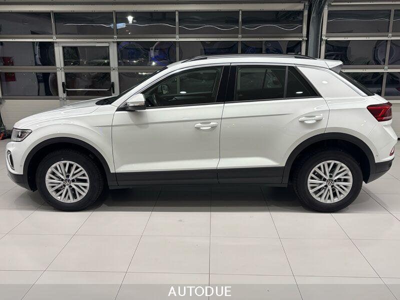 Volkswagen T-Roc I 2022 1.0 tsi Life 110cv