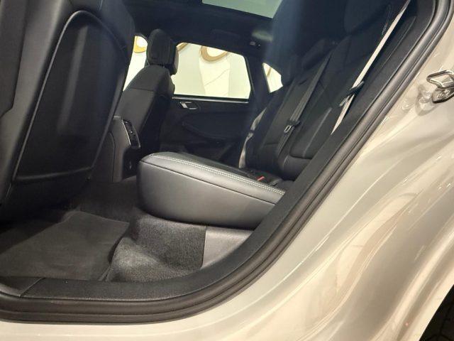 PORSCHE Macan III 2.0 T 265 CV IVA ESPOSTA