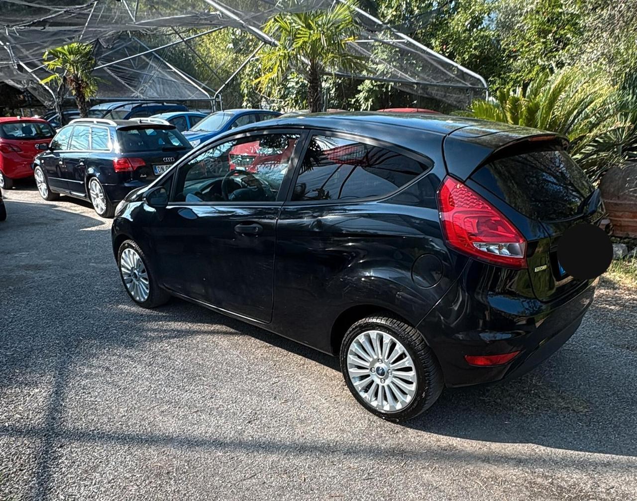 Ford Fiesta 1.4 TDCi 70CV 3 porte Van