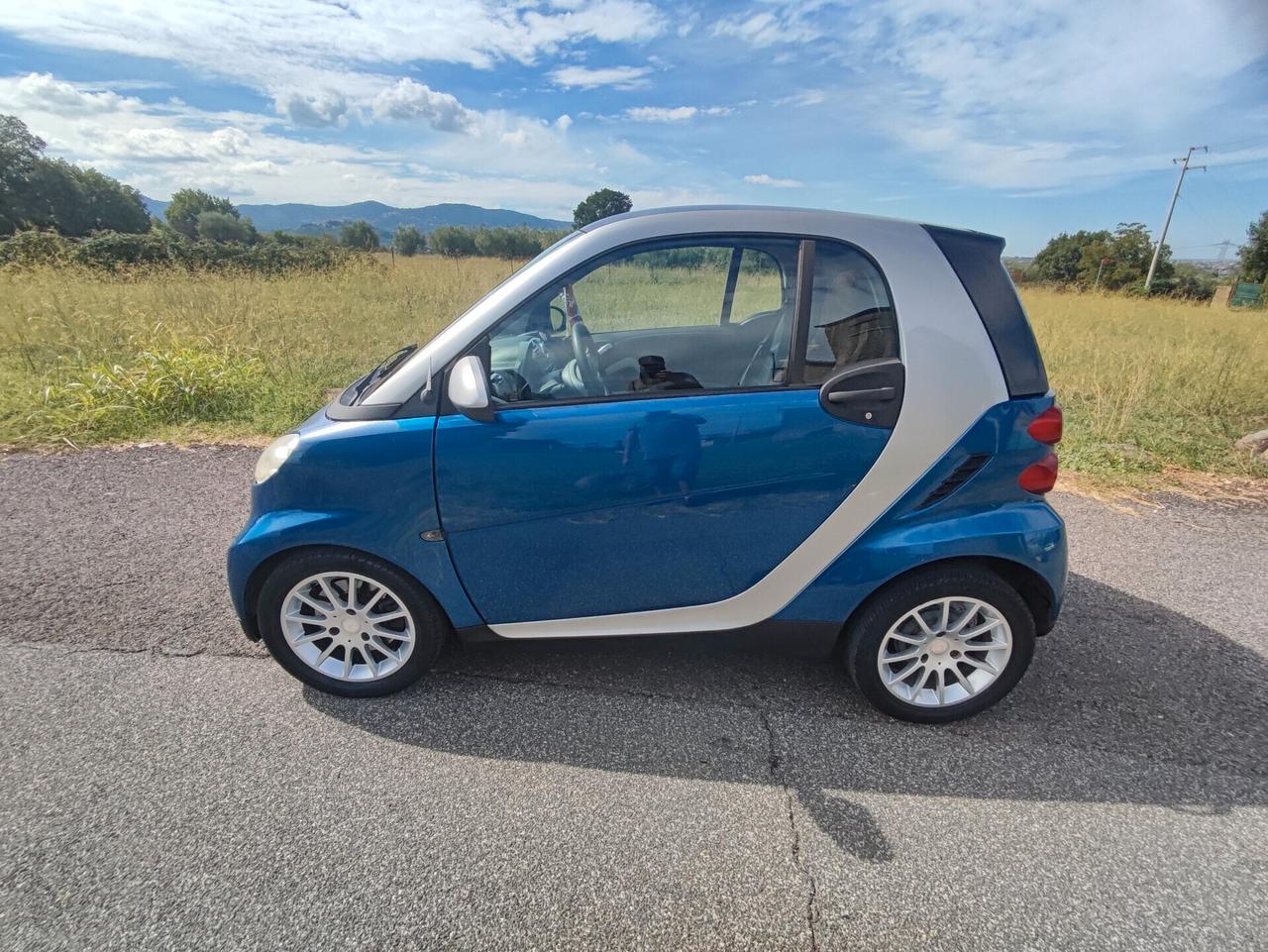 Smart ForTwo 1000 52 kW coupé pure