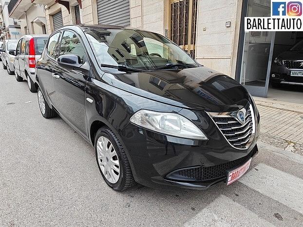 LANCIA Ypsilon 1.2 Benzina 69 CV 5 porte - 2013