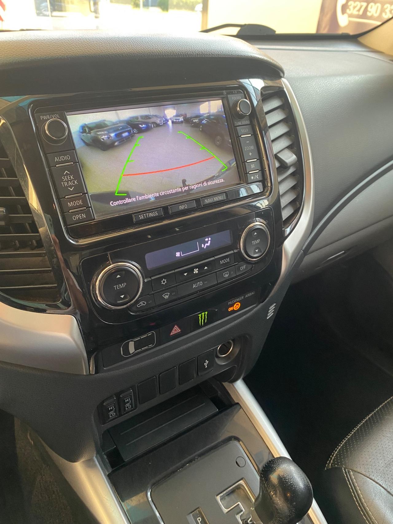 Mitsubishi L200 Doppia cabina 2.4 DI-D 4WD Intense
